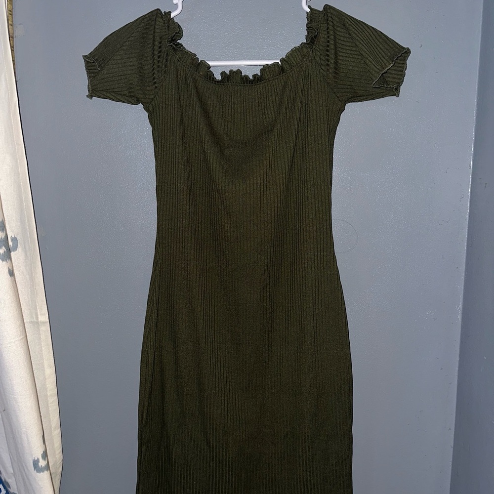 Elegant Olive Green Off-Shoulder Dress